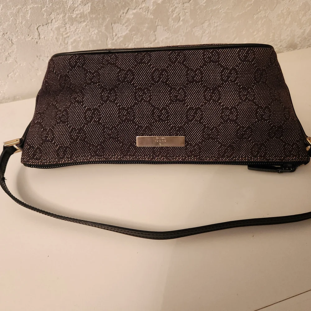 Gucci Signature Canvas Brown & Black Wristlet Clutch